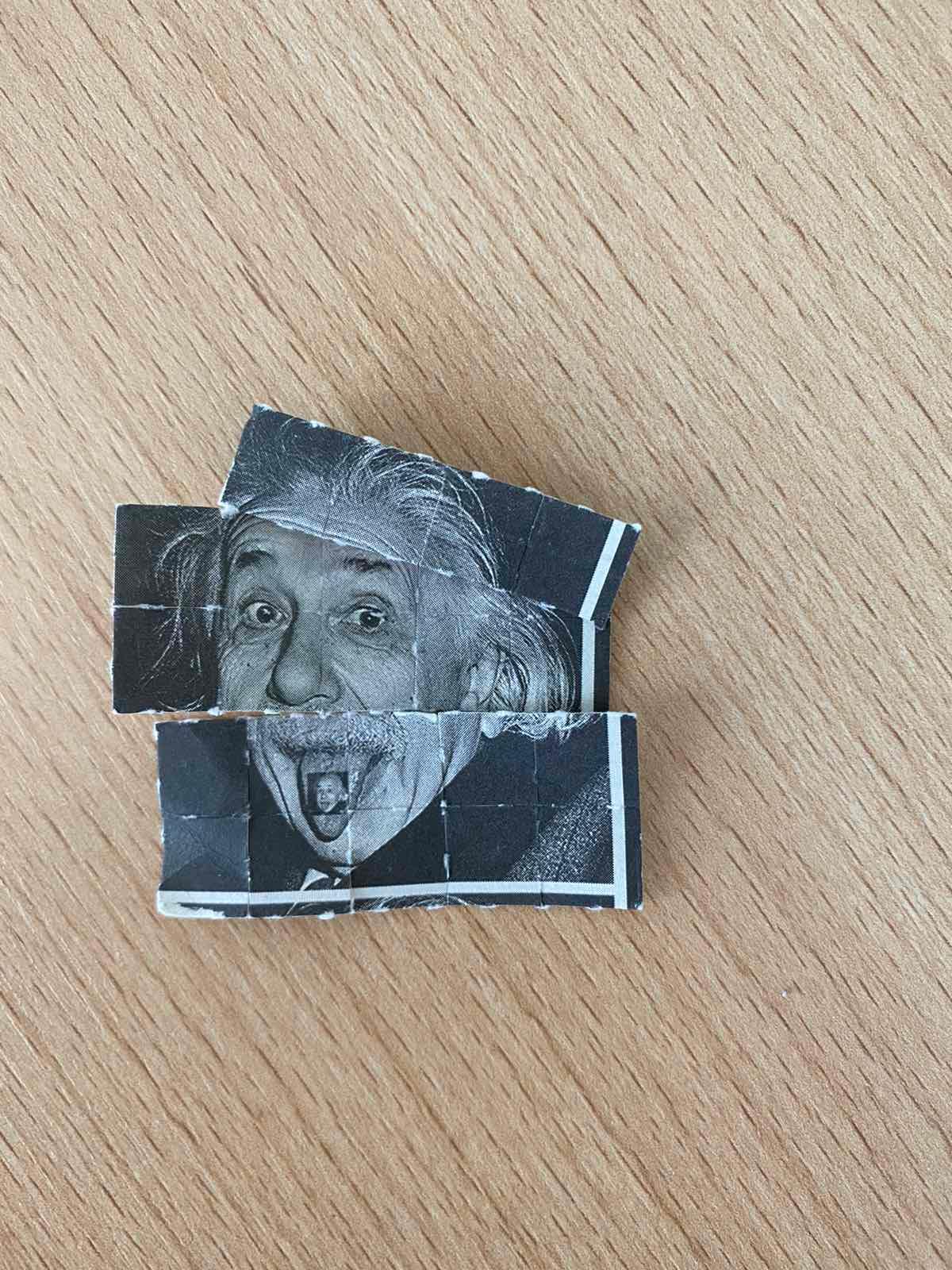 Policija pronašla sličice droge LSD sa Anštajnovim likom