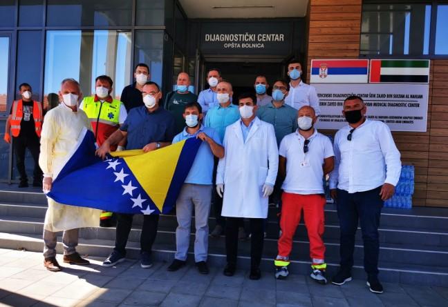 Ljekari iz Sarajeva stigli u Novi Pazar: Odmah se uključili u liječenje zaraženih
