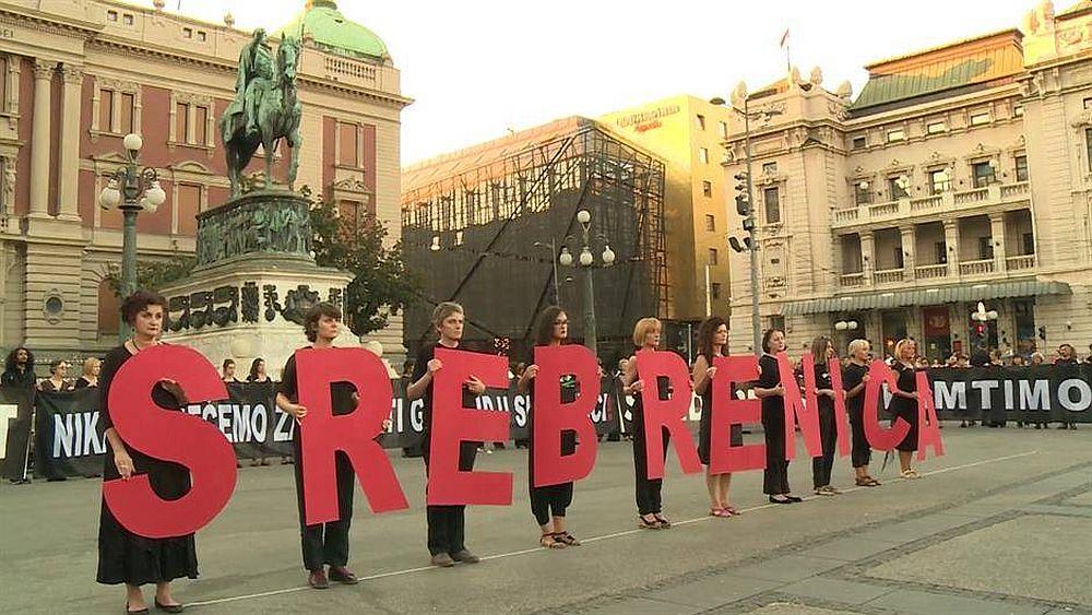 Beograd: Živi spomenici za žrtve genocida u Srebrenici