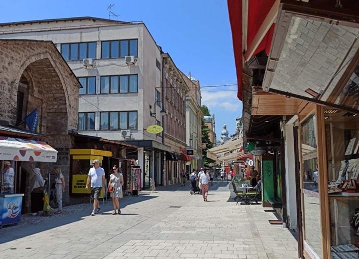 Sarajevo danas tačno u podne - Avaz