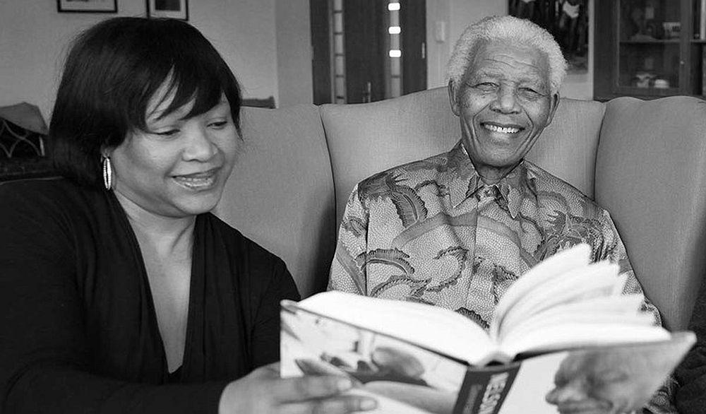 Zindzi Mandela - Avaz