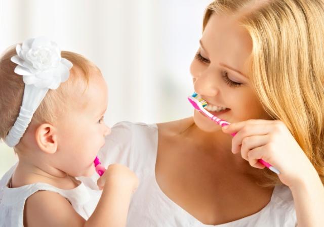 Pranje zuba uvijek mora biti pod kontrolom roditelja - Avaz