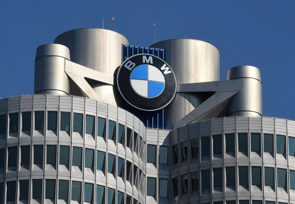 BMW u gubitku od 212 miliona eura