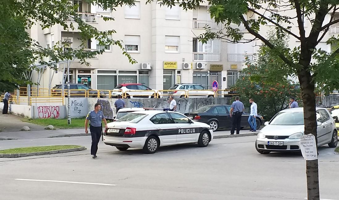 Policija na mjestu incidenta - Avaz