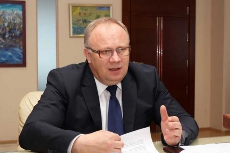 Državni parlamentarac Dragan Bogdanić zaražen koronavirusom