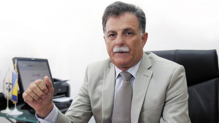 Zufer Dervišević, bivši direktor Finansijske policije, preminuo od posljedica zaraze koronavirusom