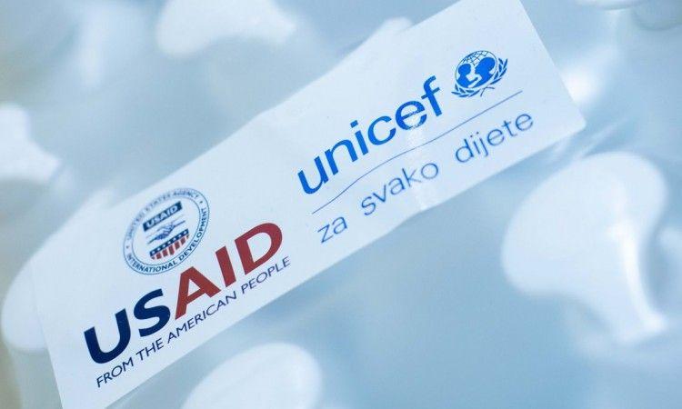 UNICEF BiH i USAID: Donacija sredstava za dezinfekciju školama u vrijednosti od 124.000 KM