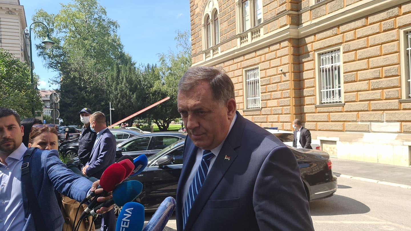 Dodik: Džaferović putuje u Pakistan