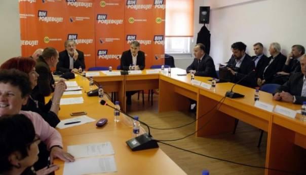 Predsjedništvo Demokratske fronte jučer je raspustilo Gradski odbor stranke u Mostaru - Avaz