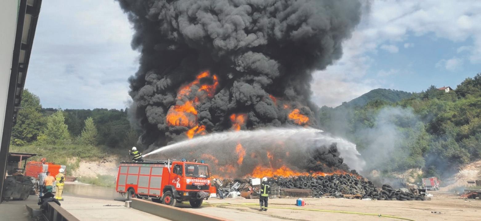 Poziv uslijedio nakon, po zdravlje stanovništva i okoliš, opasnog požara na deponiji u Konjicu - Avaz