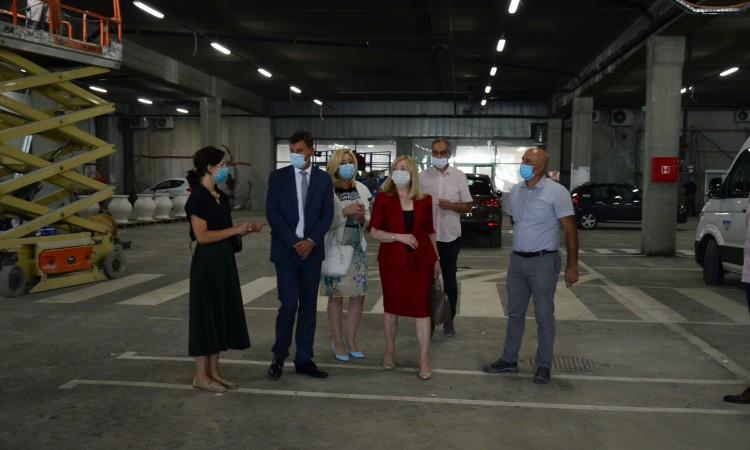Novalić, Milićević i Đapo obišli novoizgrađeni poslovni objekt u Mostaru