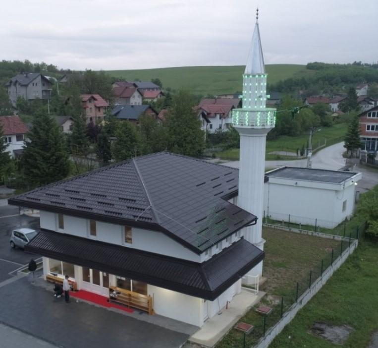 Džamija u Gladnom polju - Avaz