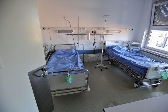Traže i odgovor na pitanje koliko je trenutno slobodnih kreveta u bolnicama i kliničkim centrima - Avaz