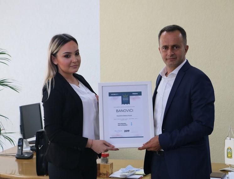 Priznanje "Kruna razvoja privrede" dodijeljena načelniku Midhatu Husiću