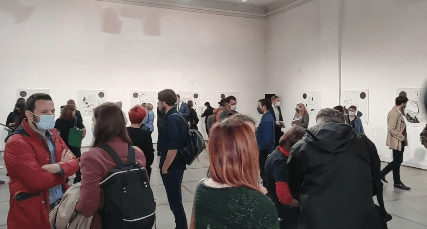 U Beogradu otvorena izložba "ArchiWar: Priče i sećanja o genocidu u Srebrenici"