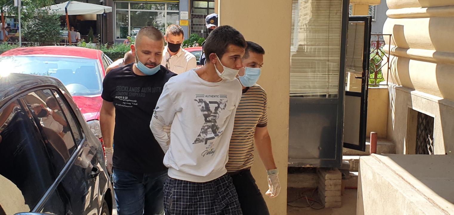 Hamed Šutrović pušten na slobodu, ostali ostaju u pritvoru