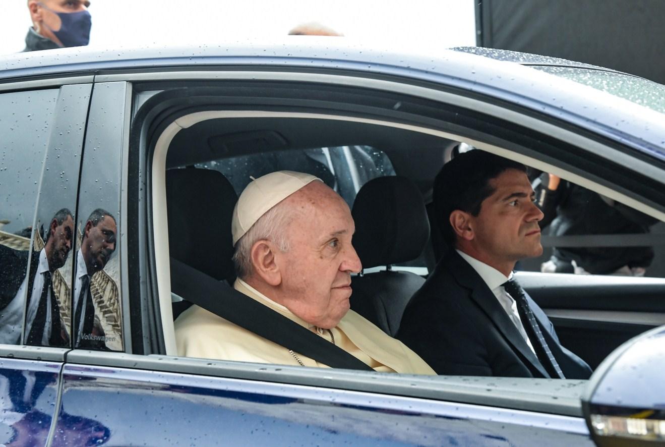 Papa Franjo: Rat je sramotna predaja, a pandemija nije Božija kazna
