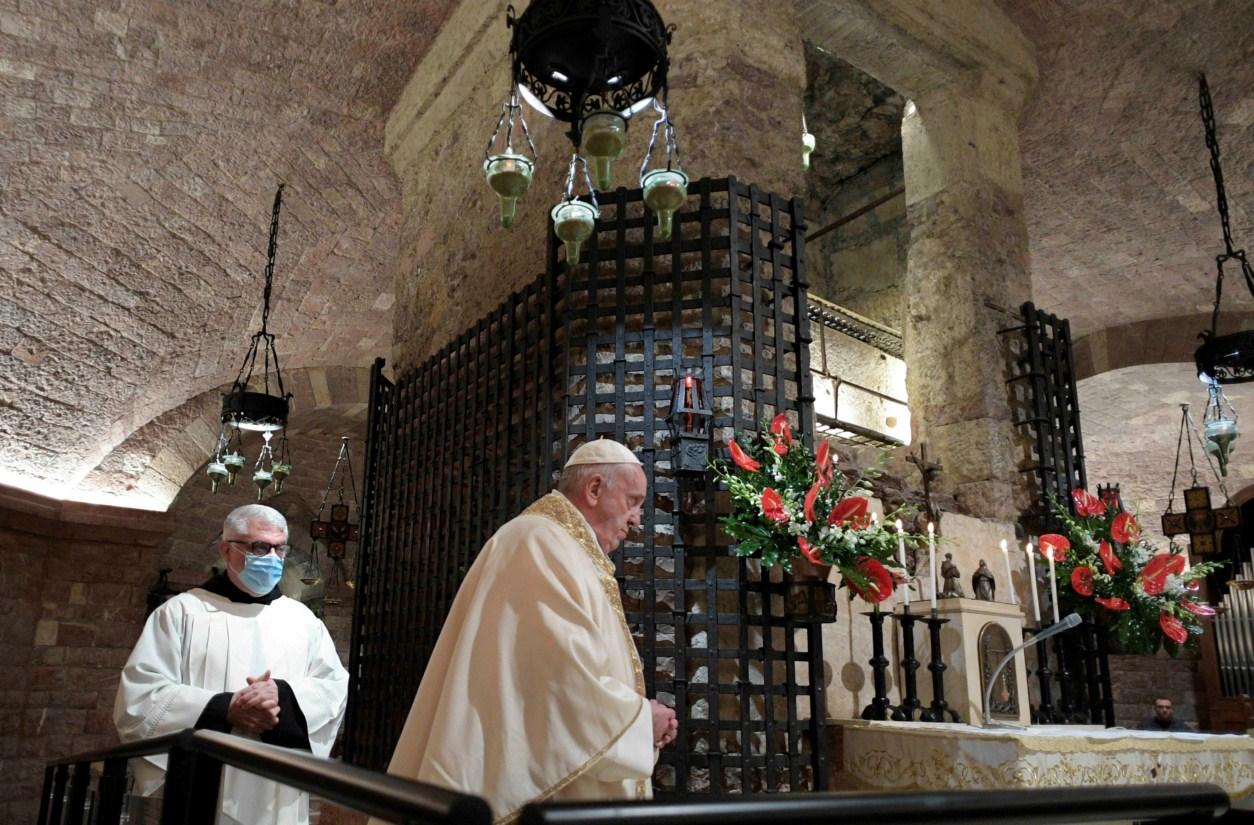 Novi skandal potresa Vatikan, kardinal ukrao stotine hiljada eura i pokušao podmititi svjedoke