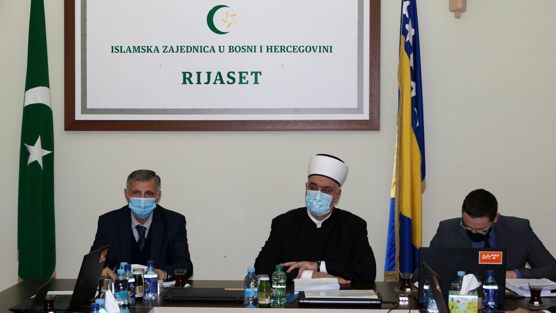 Održana sjednica Rijaseta, najoštrije osuđena sinoćnja dešavanja u Srebrenici