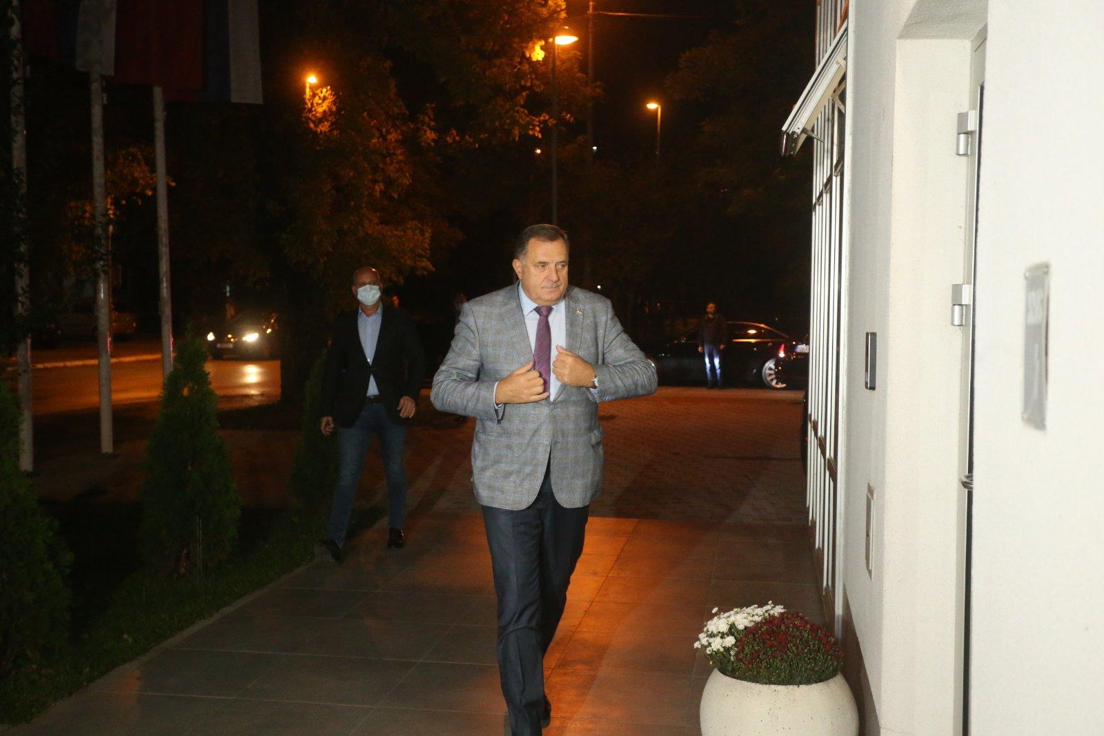 Milorad Dodik poručio da je poruka iz DNS-a jasna - Avaz
