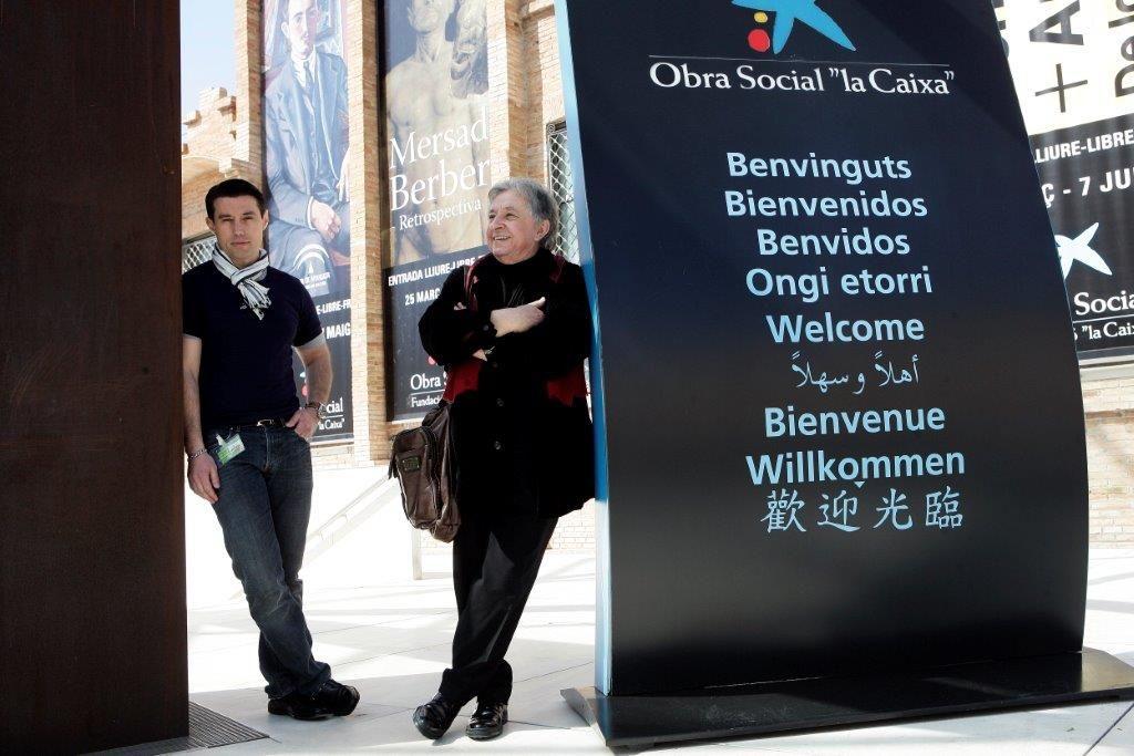 Ensar i Mersad Berber 2009. ispred Muzeja „La Caixa Forum“ pred veliku izložbu u Barceloni - Avaz