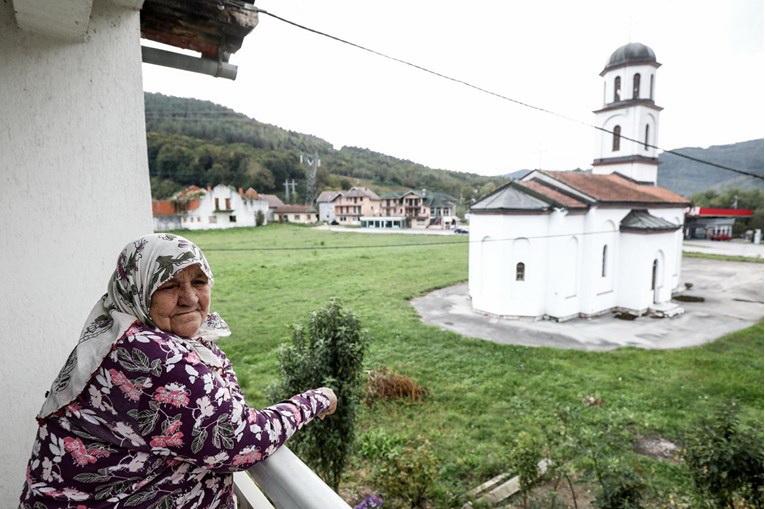 Fata Orlović: Još mi ne govore hoće li crkva biti izmještena iz moje avlije