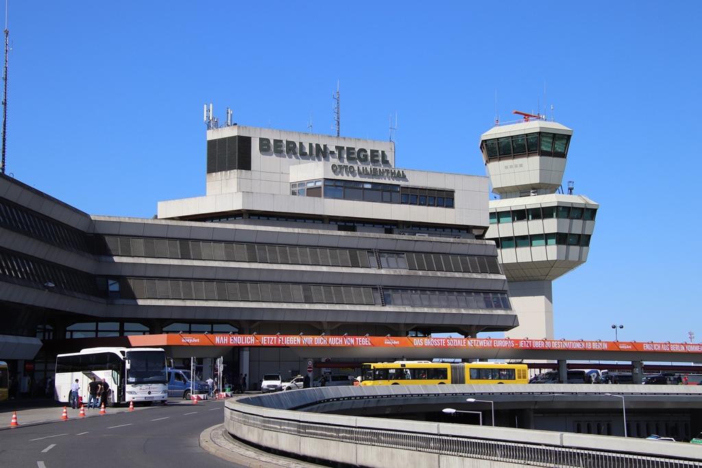 Aerodrom Tegel - Avaz