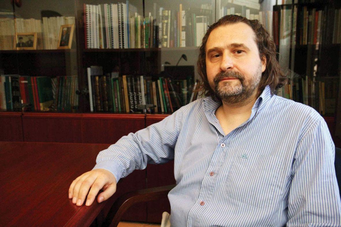 Od posljedica koronavirusa preminuo profesor Samir Beglerović