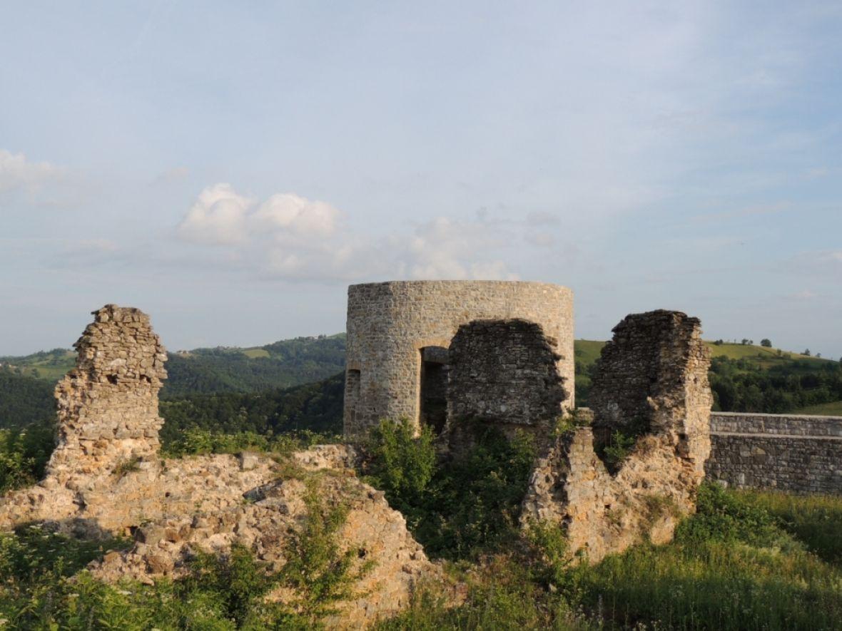 Stari grad Bužim je 2003. godine proglašen nacionalnim spomenikom BiH - Avaz
