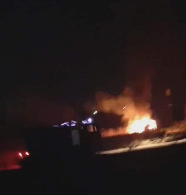 Građani snimili zapaljeno vozilo - Avaz