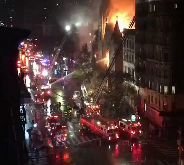 Požar je zahvatio crkvu prije nego što je svanulo u Njujorku - Avaz