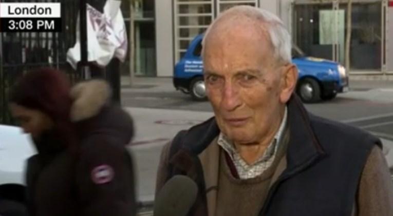91-godišnjak postao hit zbog izjave nakon vakcinisanja protiv Covida