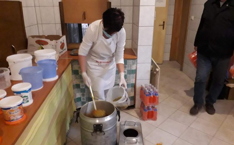 2,400 meals are prepared daily - Avaz