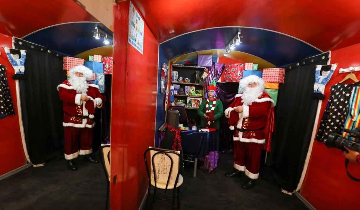 Santa goes virtual in pandemic hit Spain
