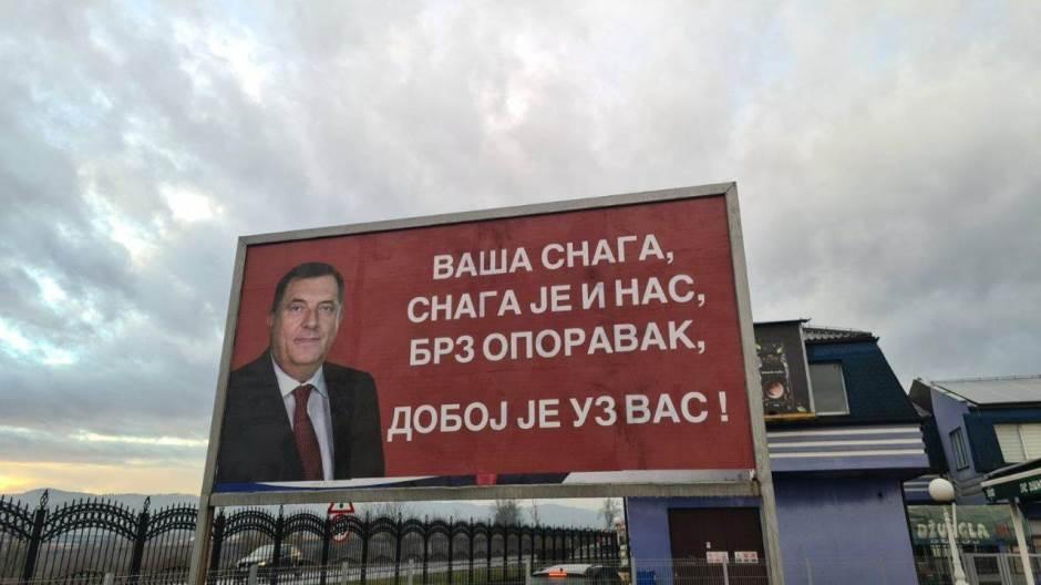 Transparenti podrške Dodiku osvanuli u nekoliko gradova