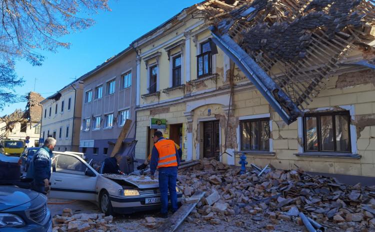 Petrinja nakon potresa 29. decembra - Avaz