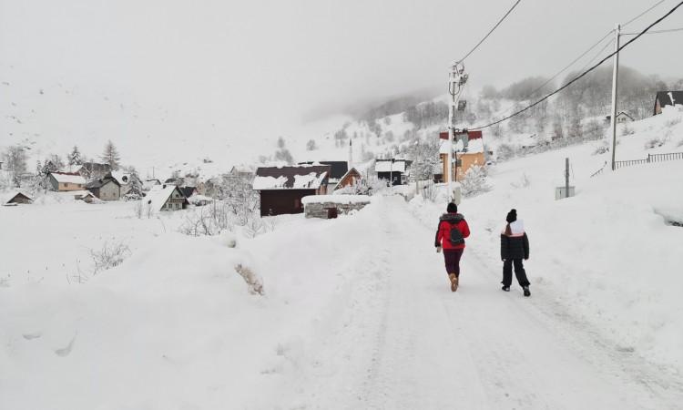 Na Bjelašnici snijeg do pasa - Avaz