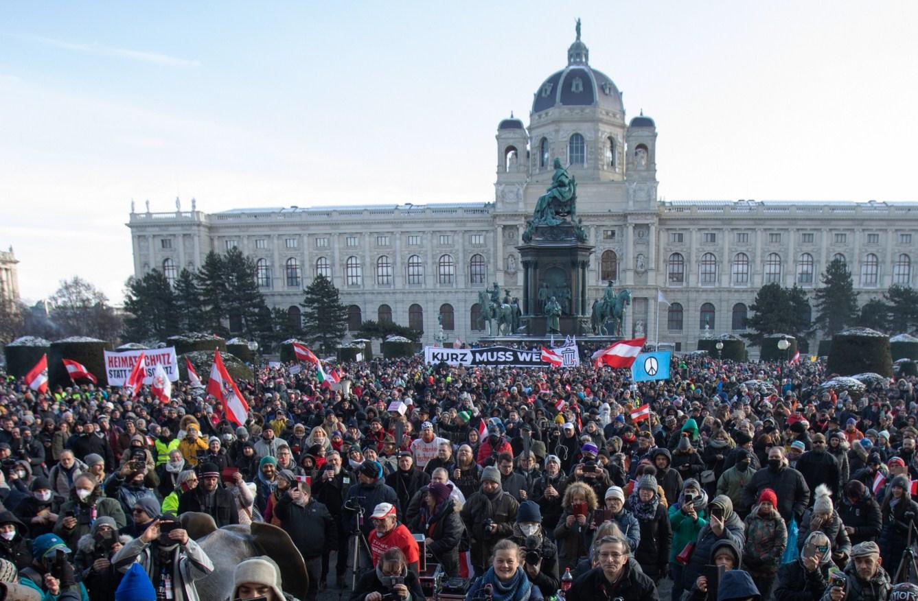 Protesti u Beču: Otvorene su samo radnje sa prehrambenim proizvodima - Avaz