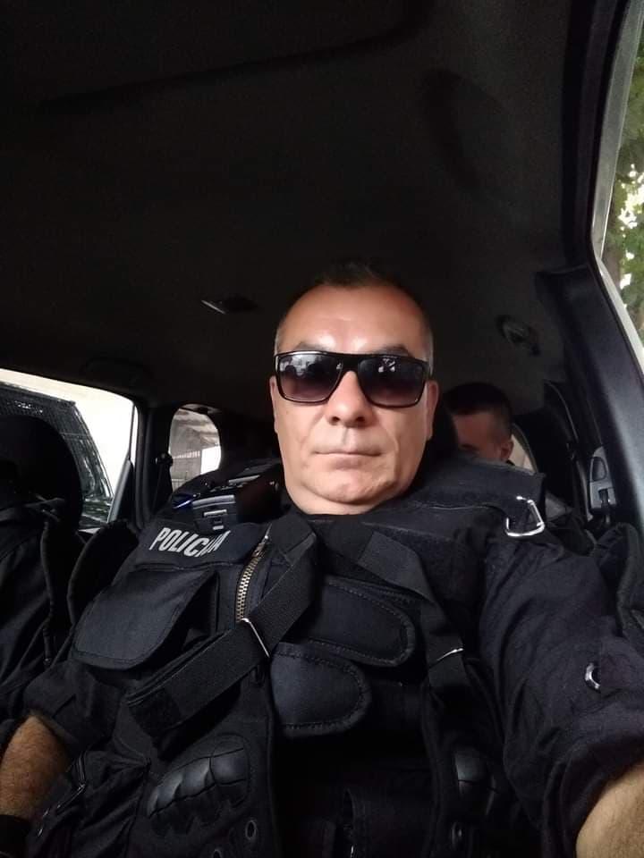Policajac iz Hadžića bacio spid iz vozila