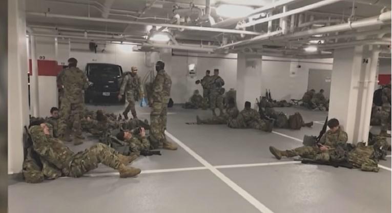 Bajden se izvinuo vojnicima koji su spavali u garaži