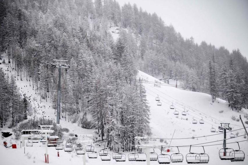 Rescuers urge tourists to always check the snow conditions before venturing out - Avaz