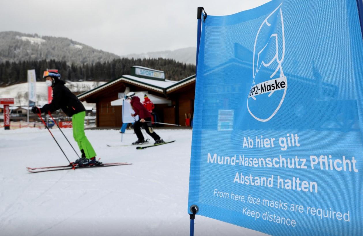 Austria finds 96 foreigners in breach of lockdown rules at top ski resort
