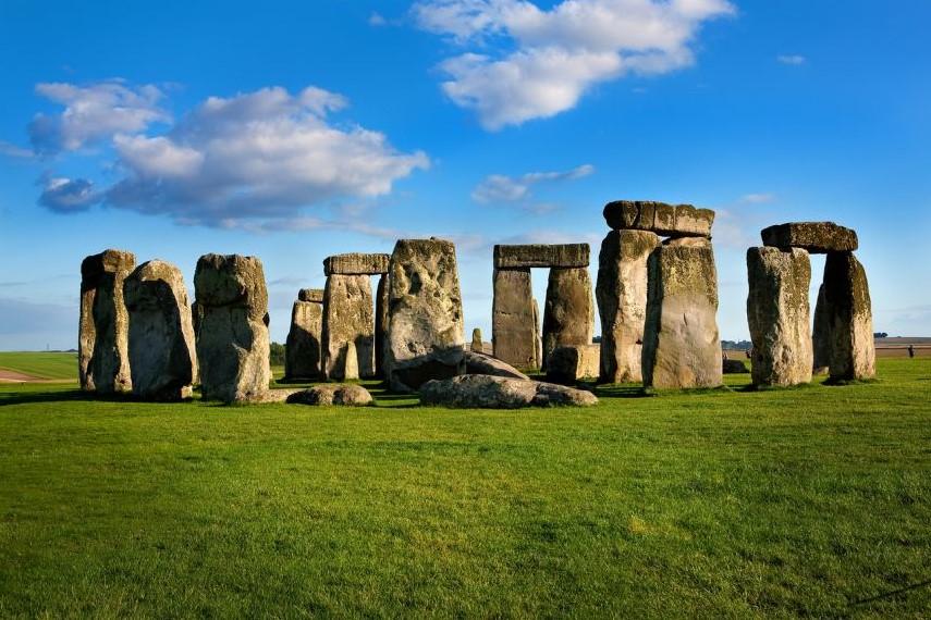 Stonehenge likely made with stones from older monument