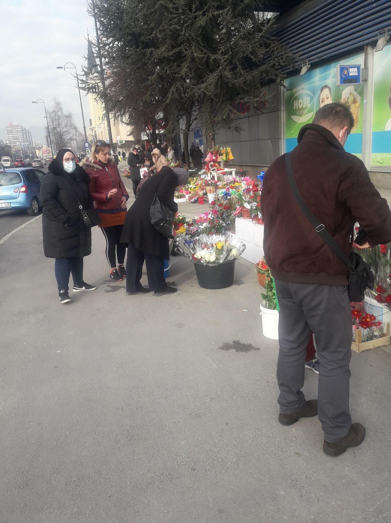 Prodaja cvijeća na Socijalnom - Avaz