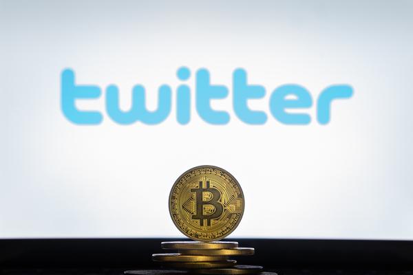 Prevaranti nude lažne kriptovalute preko Twitter oglasa