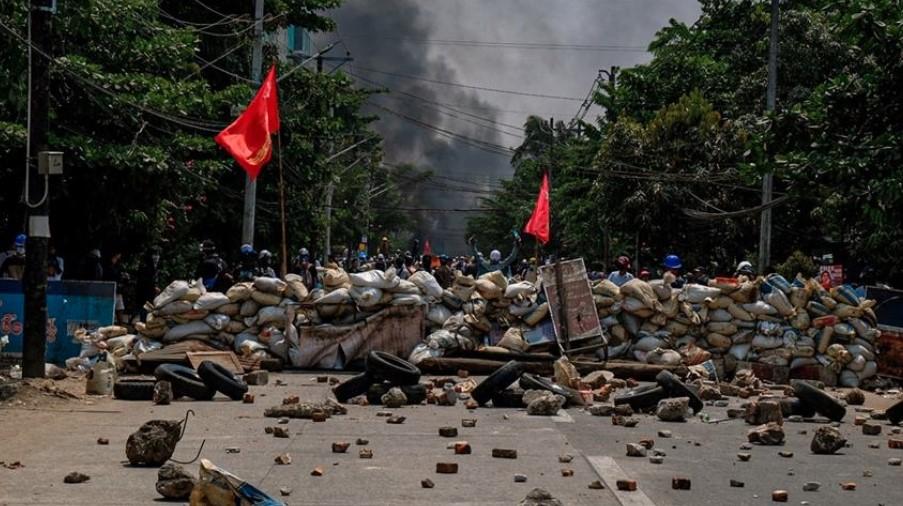 Mijanmar: Tokom protesta protiv puča ubijeno 100 demonstranata