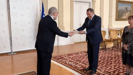 Dodik primio akreditivno pismo od ambasadora Girgina - Avaz