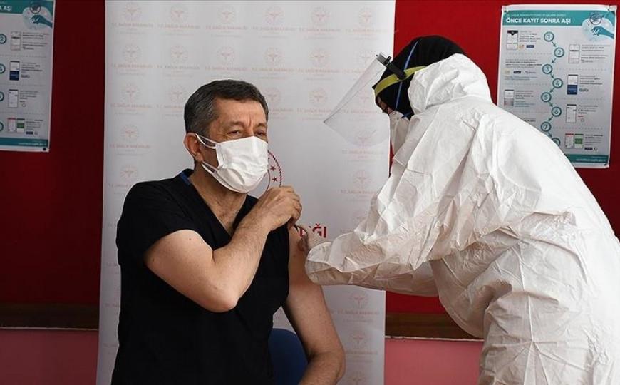 Turska najavila vakcinaciju ljudi od 55 godina i starijih