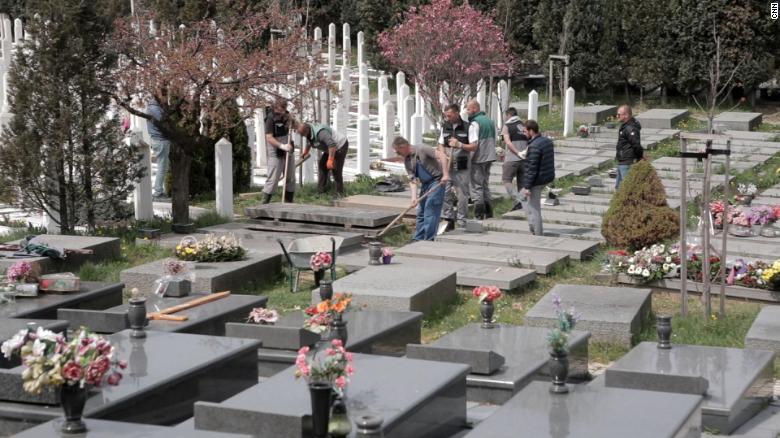 CNN: Od 1. marta do 28. aprila, 698 ljudi umrlo do koronavirusa u Sarajevu - Avaz