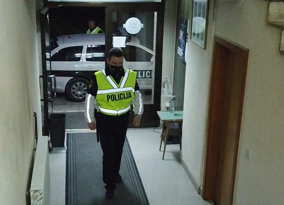 PS Breza: Policajci imaju posla - Avaz